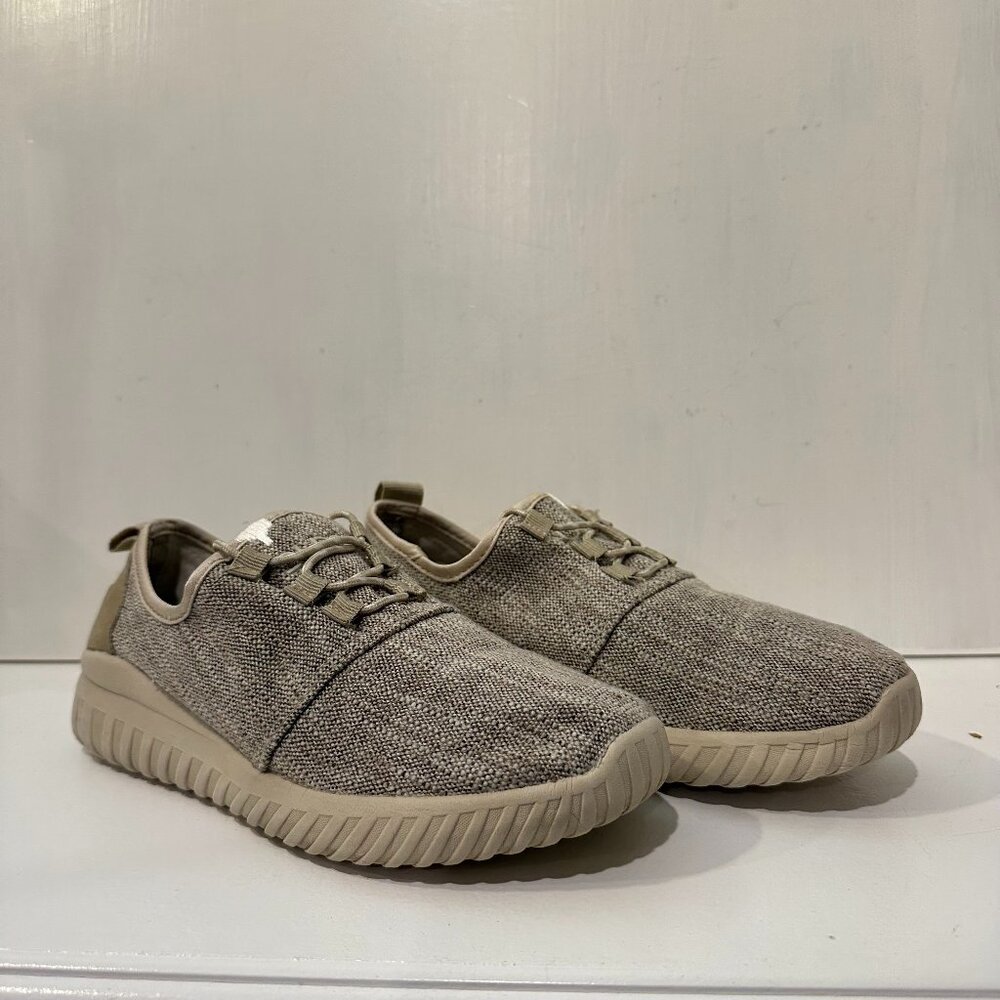 Hey Dude Renova L Woven Women's US 7 Beige Mesh Lace-Up Athletic Sneaker